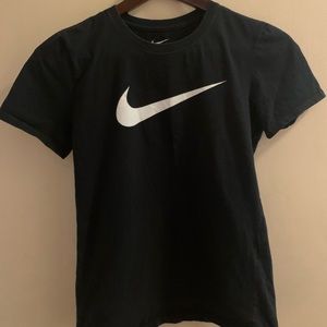 NIKE TEE